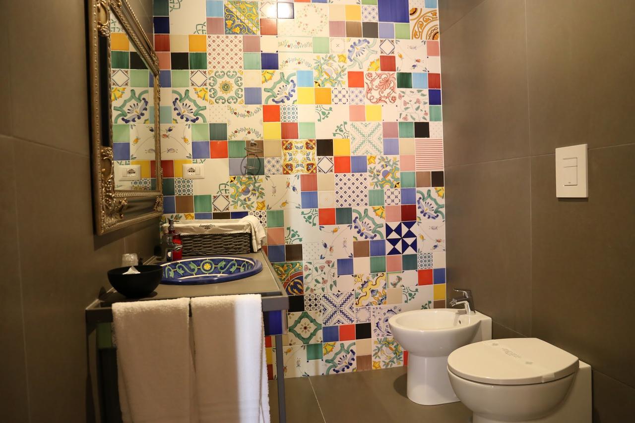Suite Palazzo Luciani サレルノ エクステリア 写真