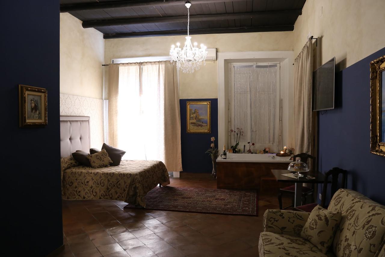 Suite Palazzo Luciani サレルノ エクステリア 写真