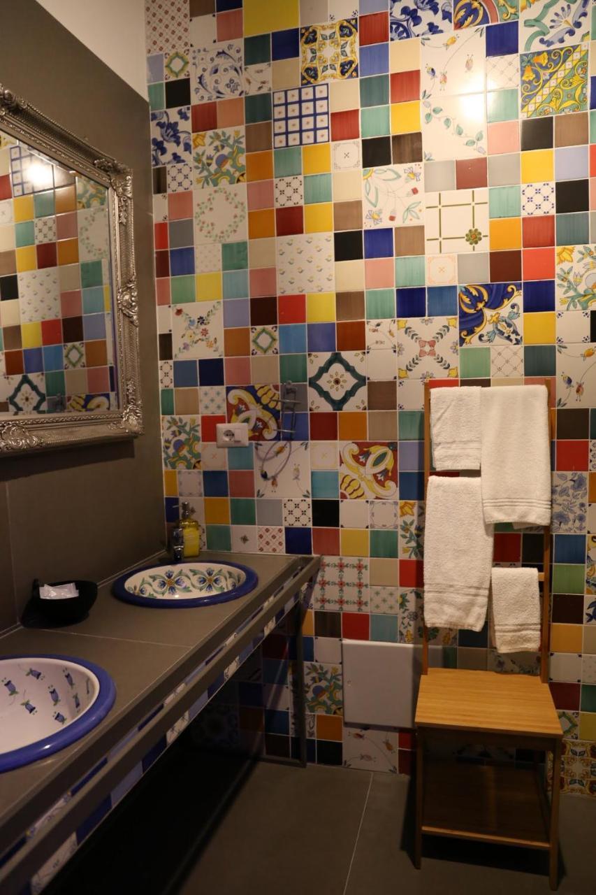 Suite Palazzo Luciani サレルノ エクステリア 写真
